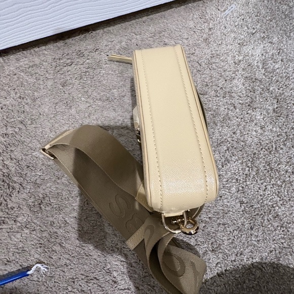 Like new worn a few times retails for 325 plus tax - Picture 6 of 11